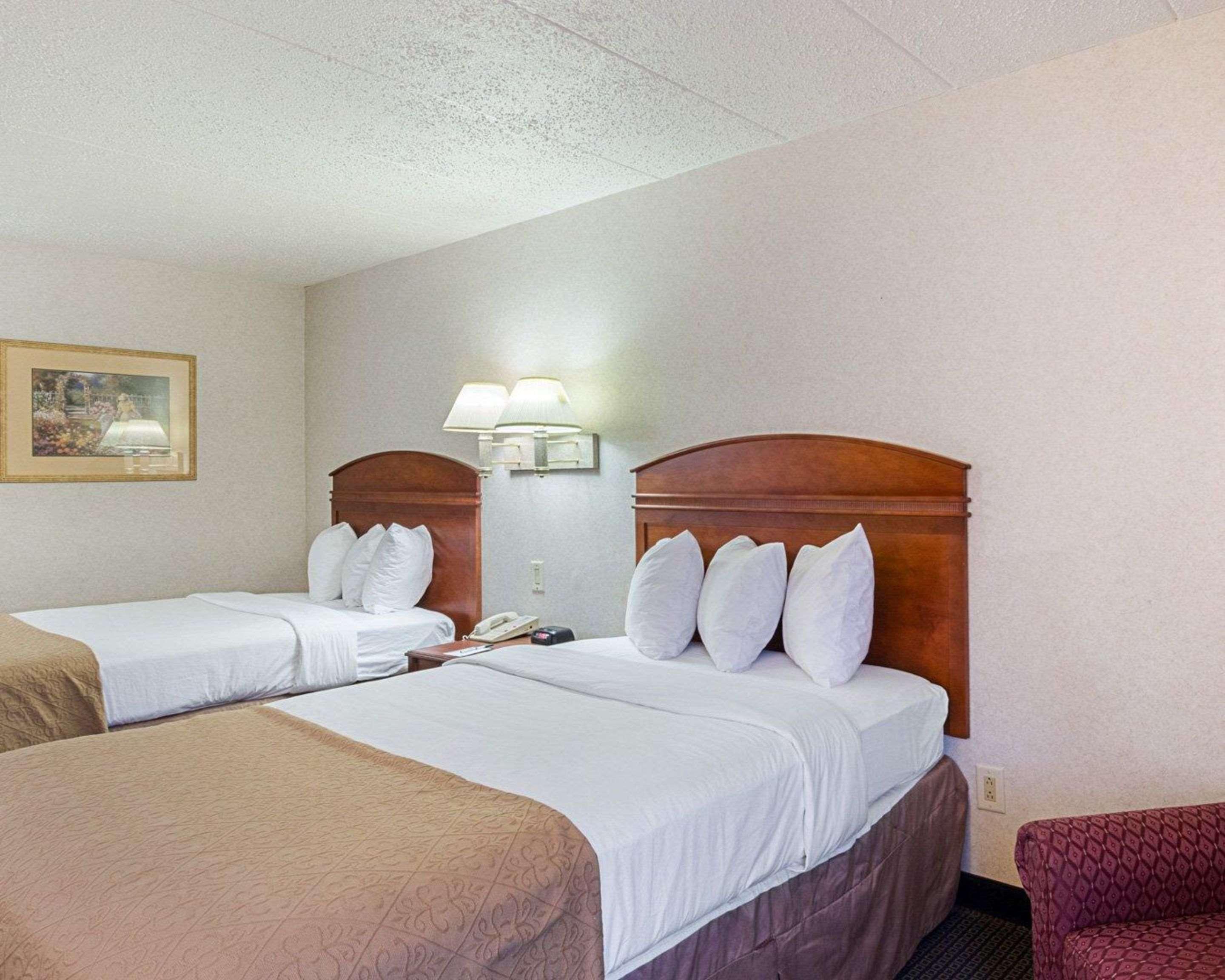 Quality Inn & Suites Worcester Buitenkant foto